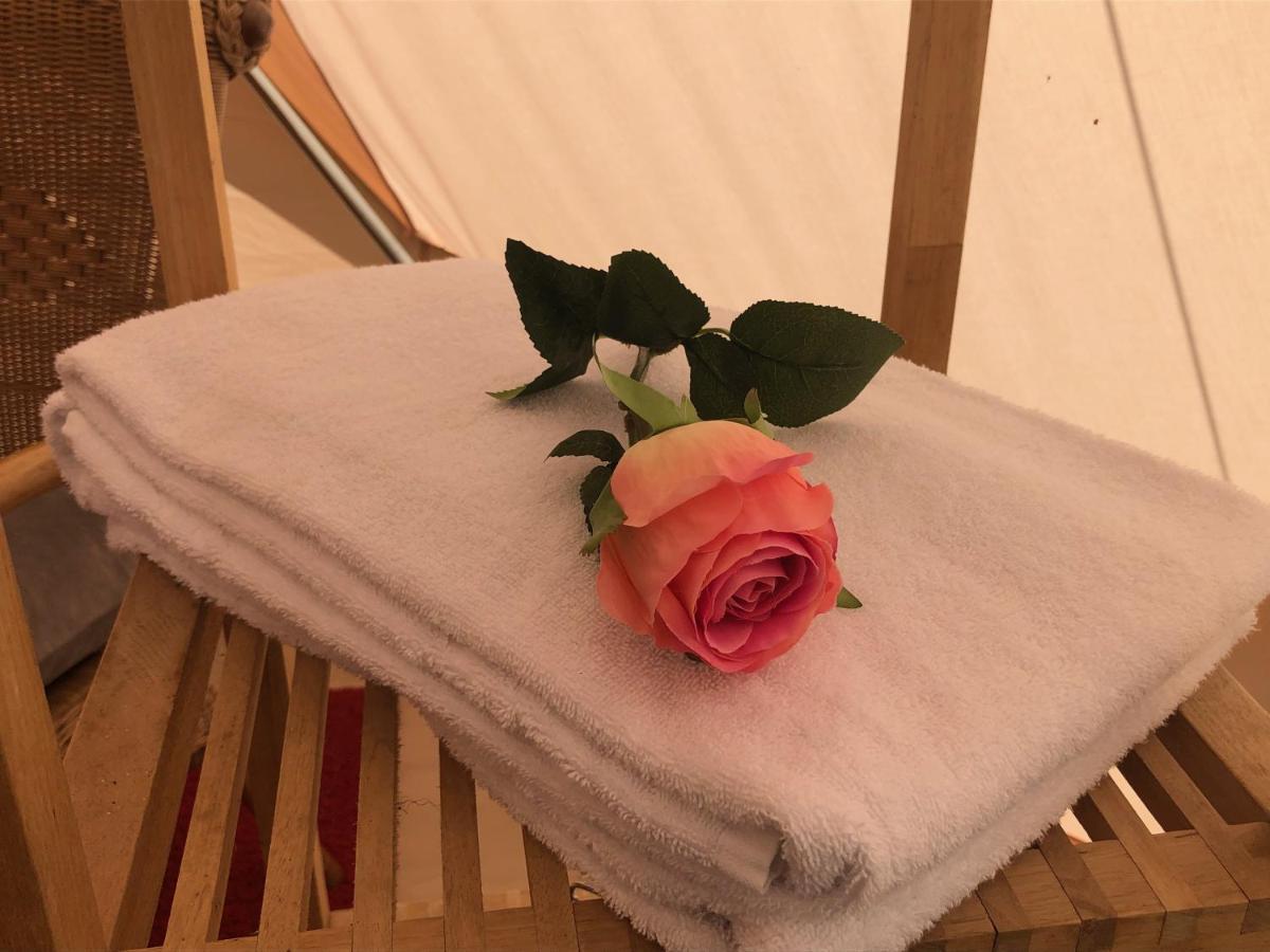 Helles Have Glamping Hotel Stege Ngoại thất bức ảnh