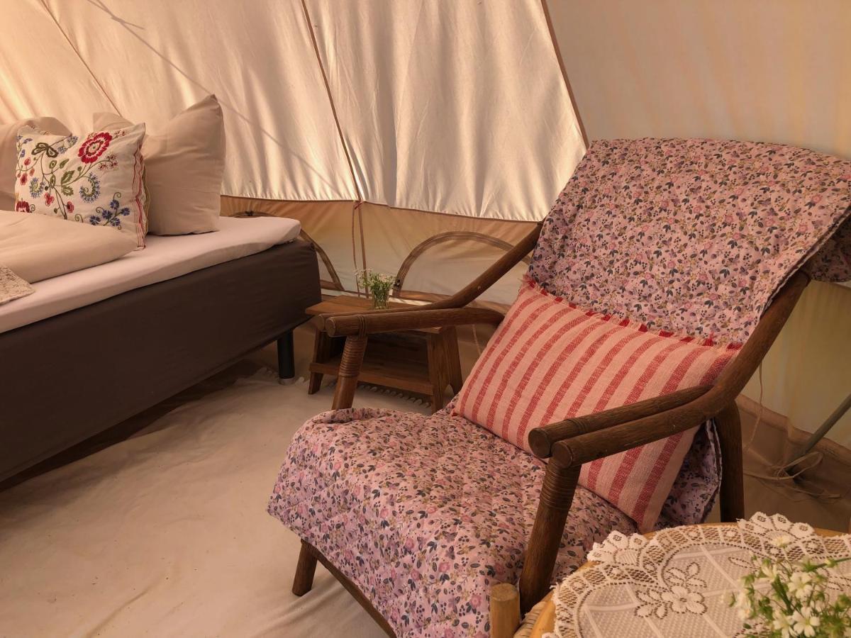 Helles Have Glamping Hotel Stege Ngoại thất bức ảnh